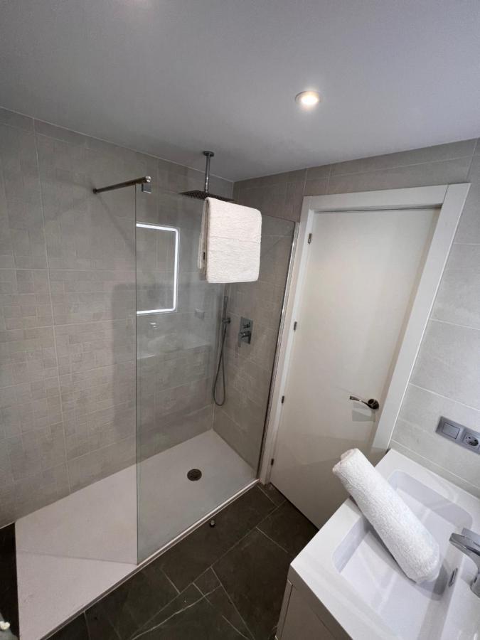 Apartamento Espacioso De Diseno A 3 Min Renfe. Кордова Экстерьер фото