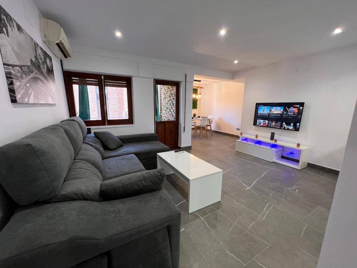 Apartamento Espacioso De Diseno A 3 Min Renfe. Кордова Экстерьер фото