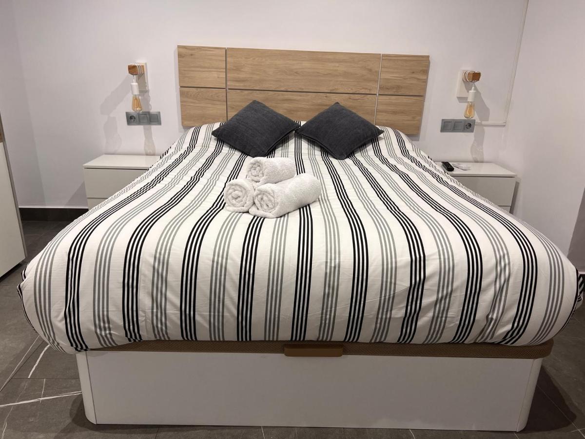 Apartamento Espacioso De Diseno A 3 Min Renfe. Кордова Экстерьер фото