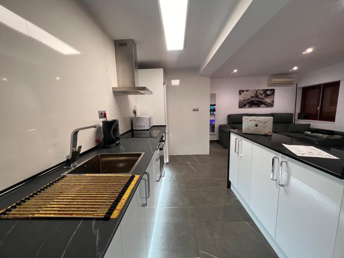 Apartamento Espacioso De Diseno A 3 Min Renfe. Кордова Экстерьер фото